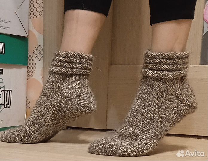 Вязанные носки ручной работы