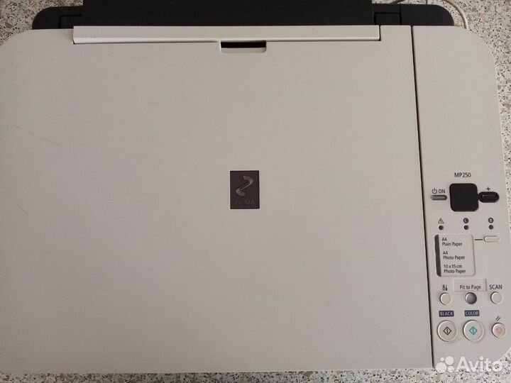 Цветной струйный принтер MP 250