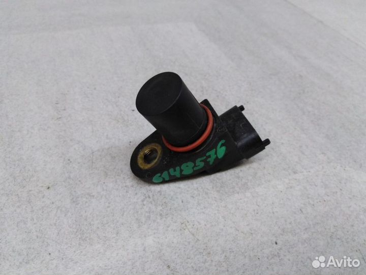 Датчик положения распредвала A0051531328