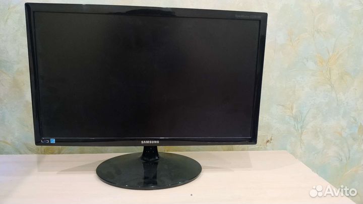 Монитор samsung