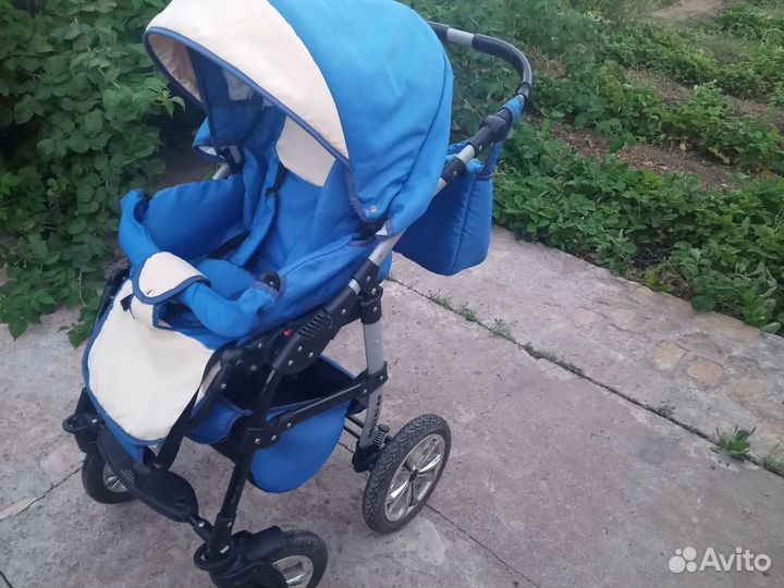 Детская коляска