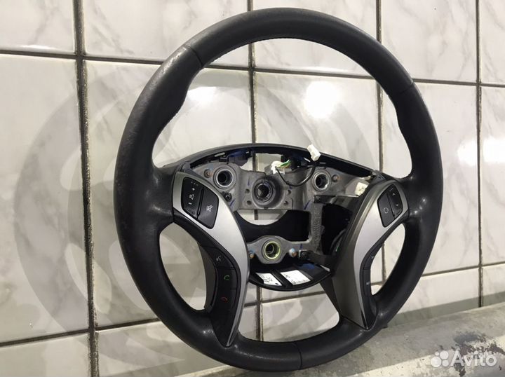 Продаю рулевое колесо Hyundai i30/Elantra 5