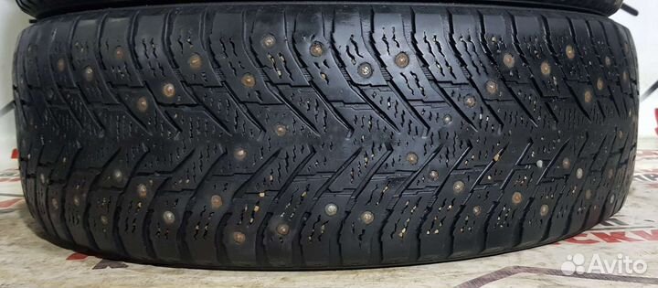 Nokian Tyres Hakkapeliitta 8 SUV 225/65 R17