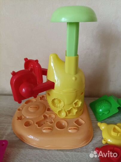 Развивающая игрушка, механическая тестолепка