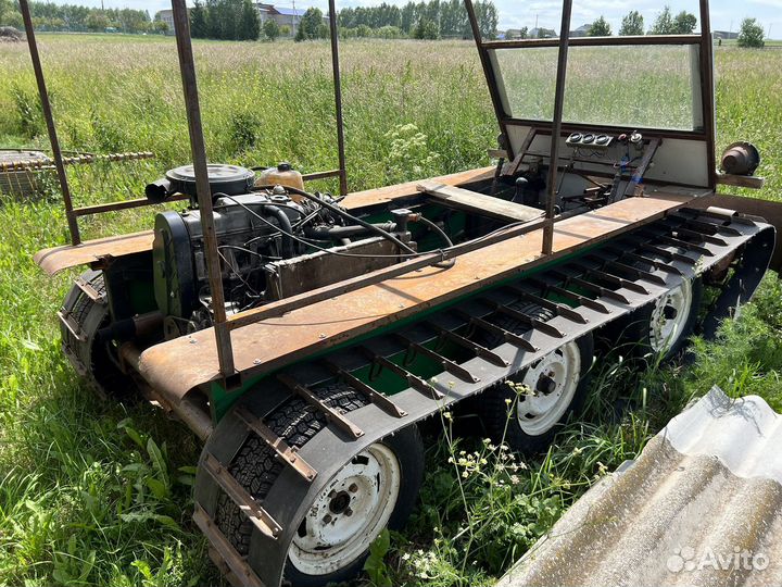 Гусеничный вездеход