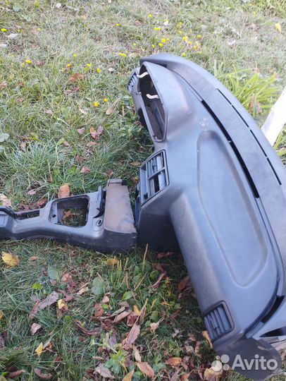 Продам панель от ваз 2110