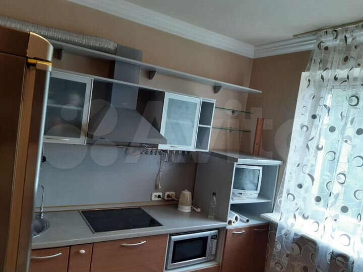 2-к. квартира, 48 м², 4/8 эт.