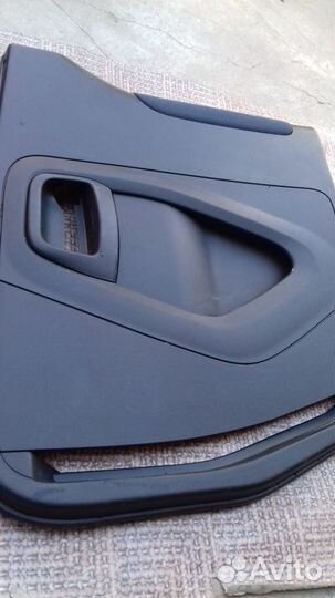 Карты задних дверей Berlingo Partner 2012г