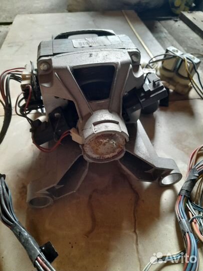 Электродвигатель 220в