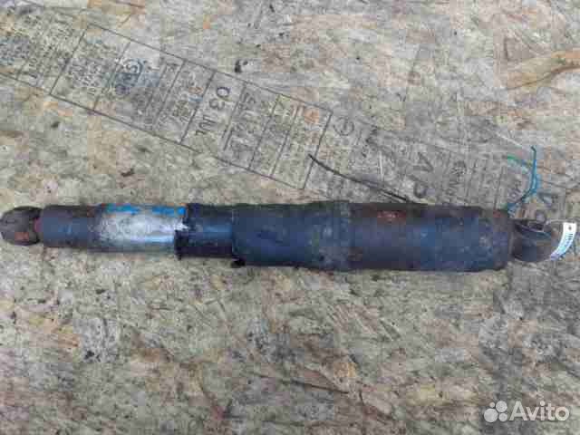 Амортизатор задний L Cadillac Escalade GMT9 159185