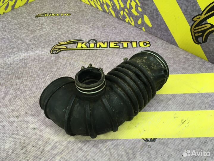 Патрубок Гофра воздушного фильтра Паджеро 4 Pajero