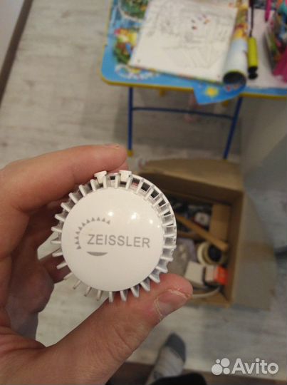 Термоголовка для радиаторов отопления