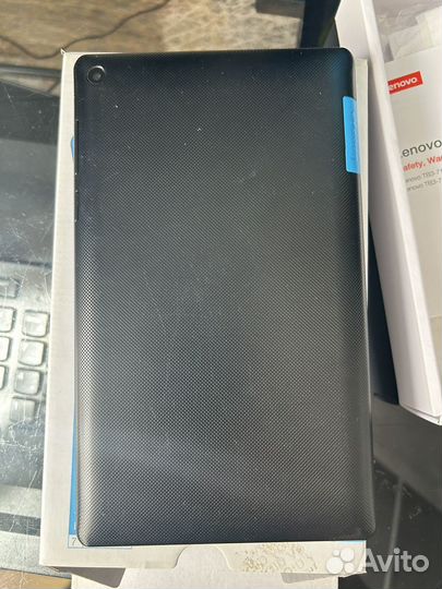 Планшет Lenovo TAB3 7