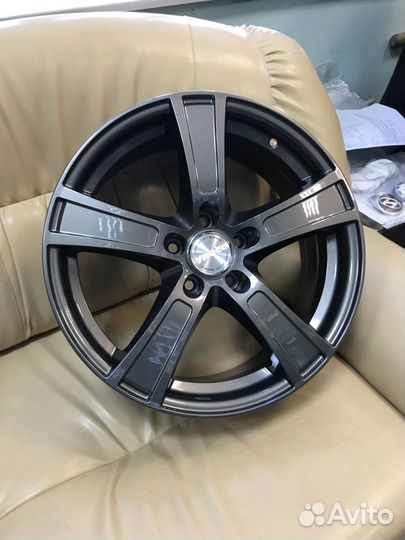 Диск 17 5*108 Et: 33 Dia: 60,1 Прома Премьер Титан