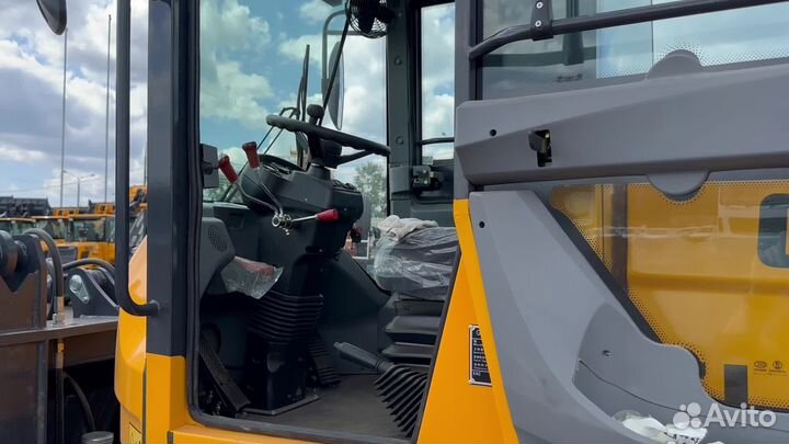 Фронтальный погрузчик Granit ZL920, 2023