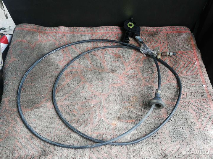 Трос капота Митсубиси Паджеро Мини 2