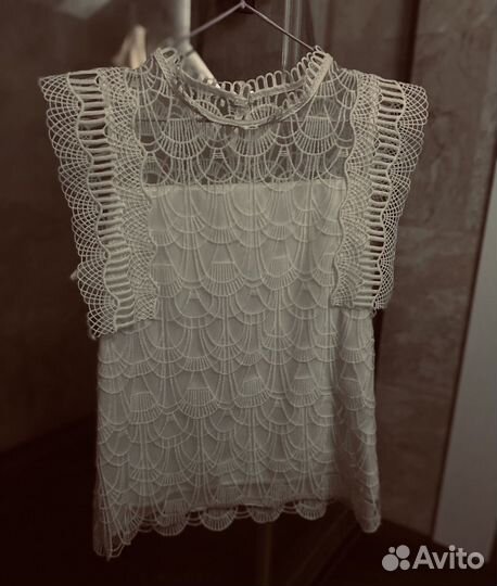 Блузка белая 42 р