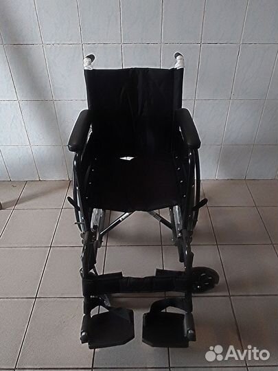 Инвалидное комнатное кресло