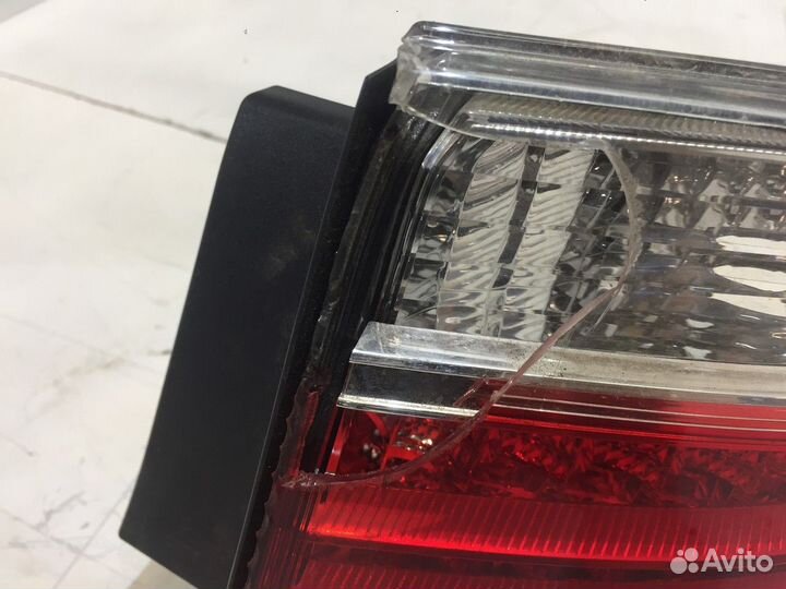 Фонарь задний наружний правый (Lexus ES)