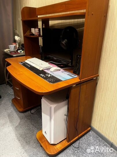 Компьютерный стол бу