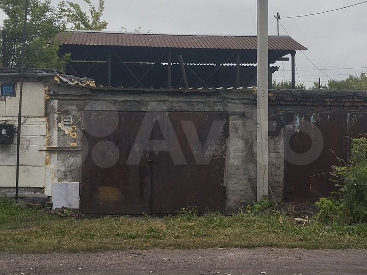 Гараж, > 30 м²