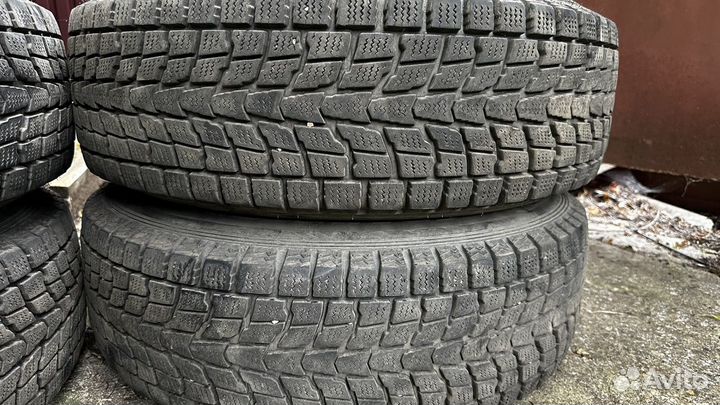 Шины зимние Dunlop 6 225/70 r16