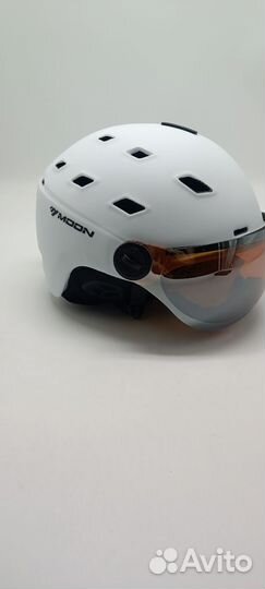Горнолыжный шлем