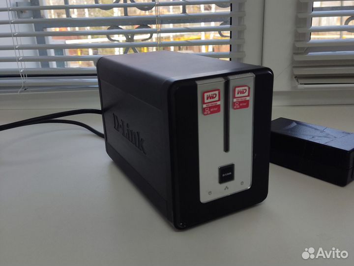 Сетевое хранилище NAS D-Link DNS-323