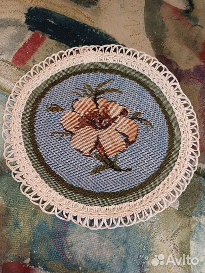 Салфетки на стол круглые