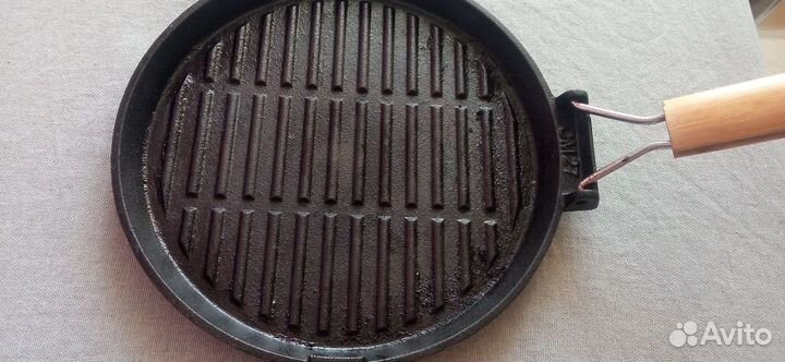Чугунная сковорода гриль