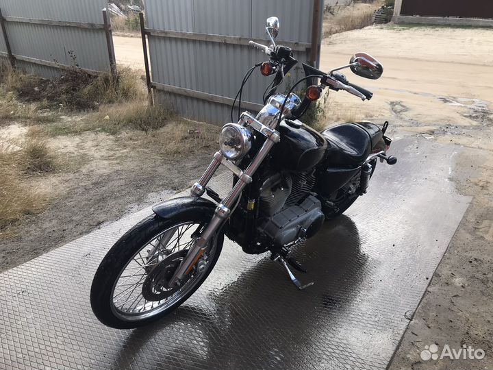 Harley Davidson sportster 883