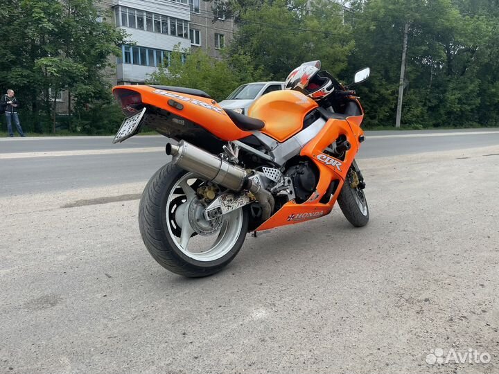 Honda 929rr