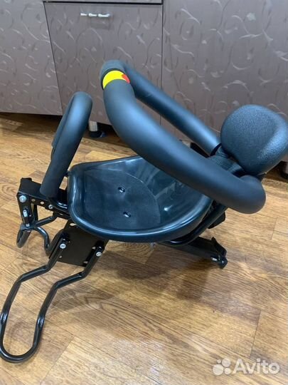 Детское кресло на раму велосипеда