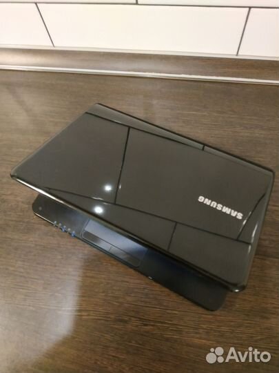 Ноутбук samsung n110