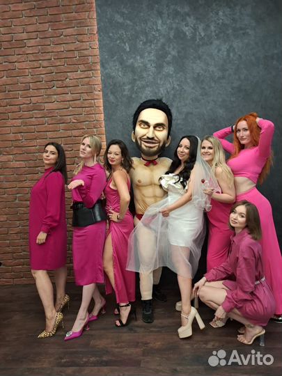 Поздравление от Артура Пирожкова / Аниматор