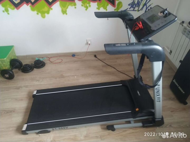 Беговая дорожка UnixFit ST-580V