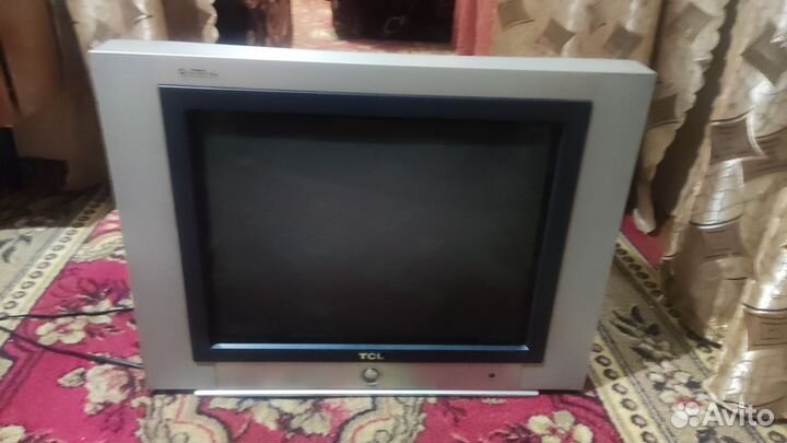 Телевизор. TCL 21 диагональ Б/У