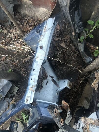 Лонжерон левый передний Киа Спектра