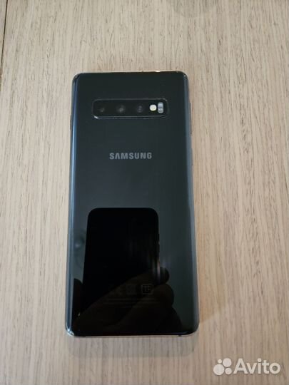 Samsung Galaxy S10, 8/128 ГБ