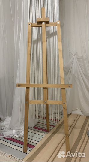 Мольберт интерьерный