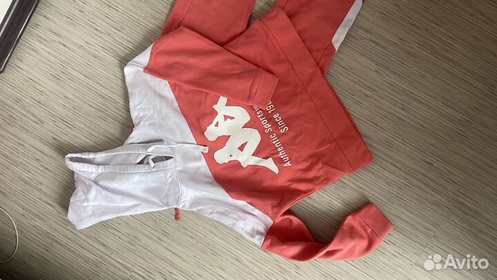 Спортивный костюм