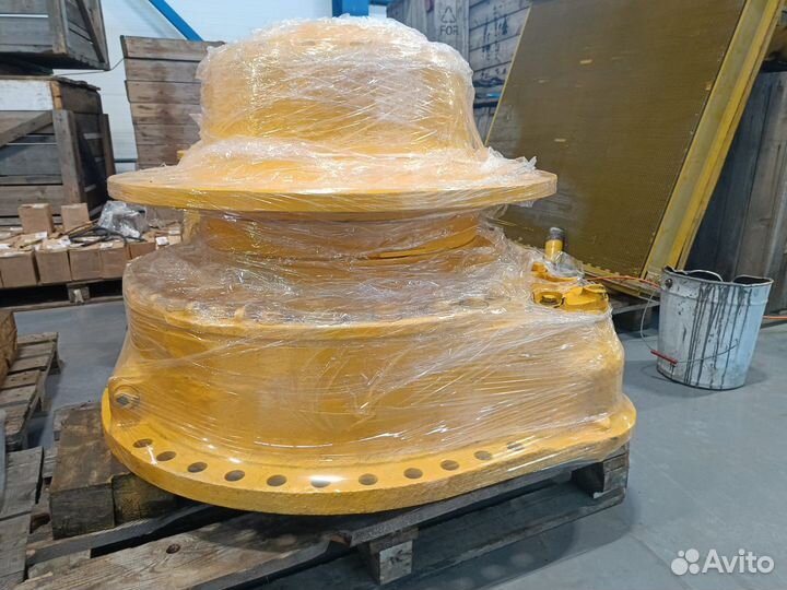 Бортовой редуктор komatsu d375