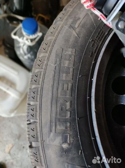 Pirelli P Zero II 185/65 R15