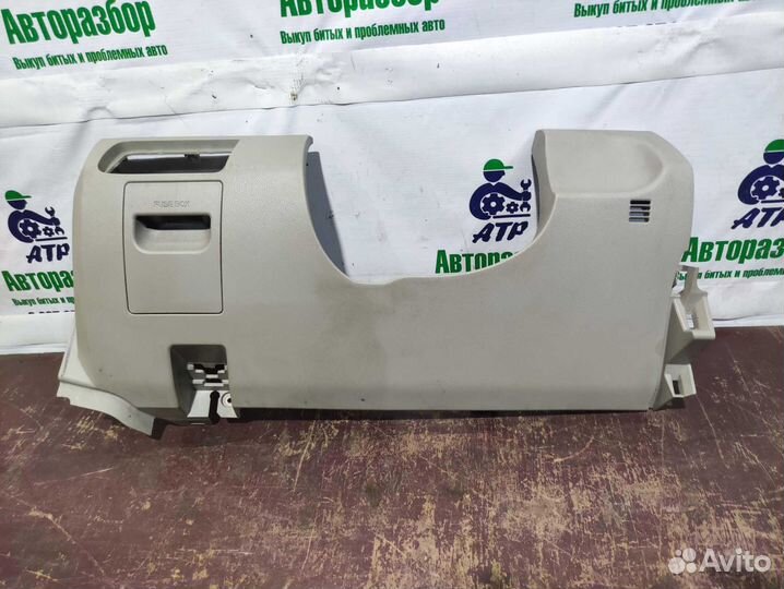 Накладка торпеды левая нижняя Mazda CX-7