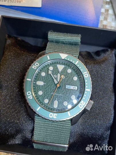 Часы Seiko 5 sports srpd77k1