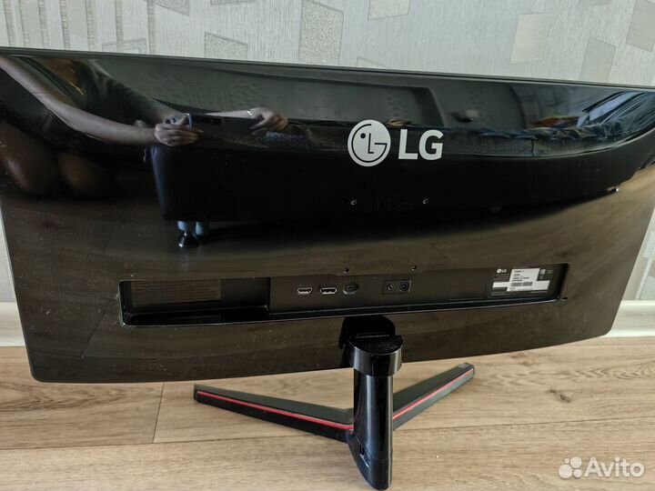 Монитор LG 29