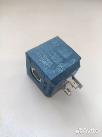 Катушка для клапана подачи пара
