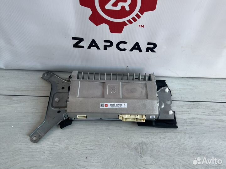 Toyota Land Cruiser 200 Усилитель звука