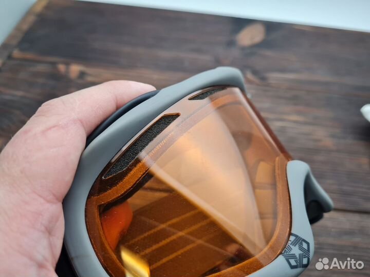 Горнолыжные очки Oakley