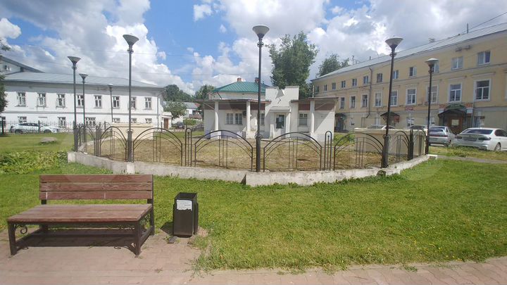 Торговая площадь, 79.5 м²